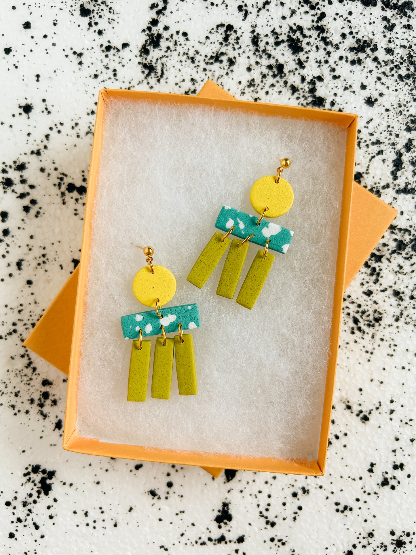 Mimi Motel Earrings