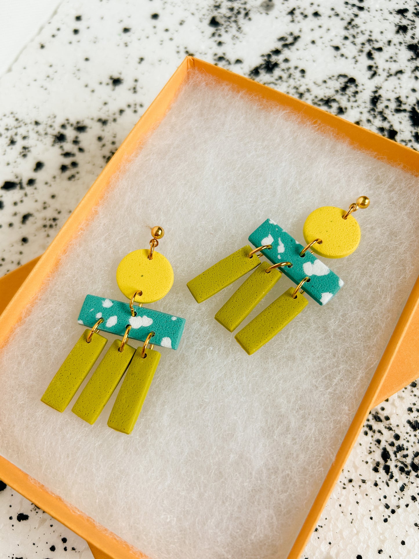 Mimi Motel Earrings