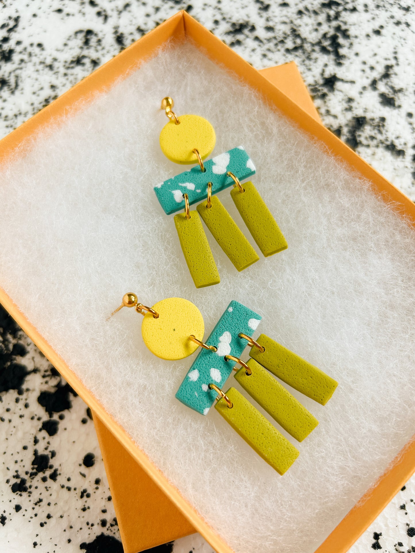 Mimi Motel Earrings