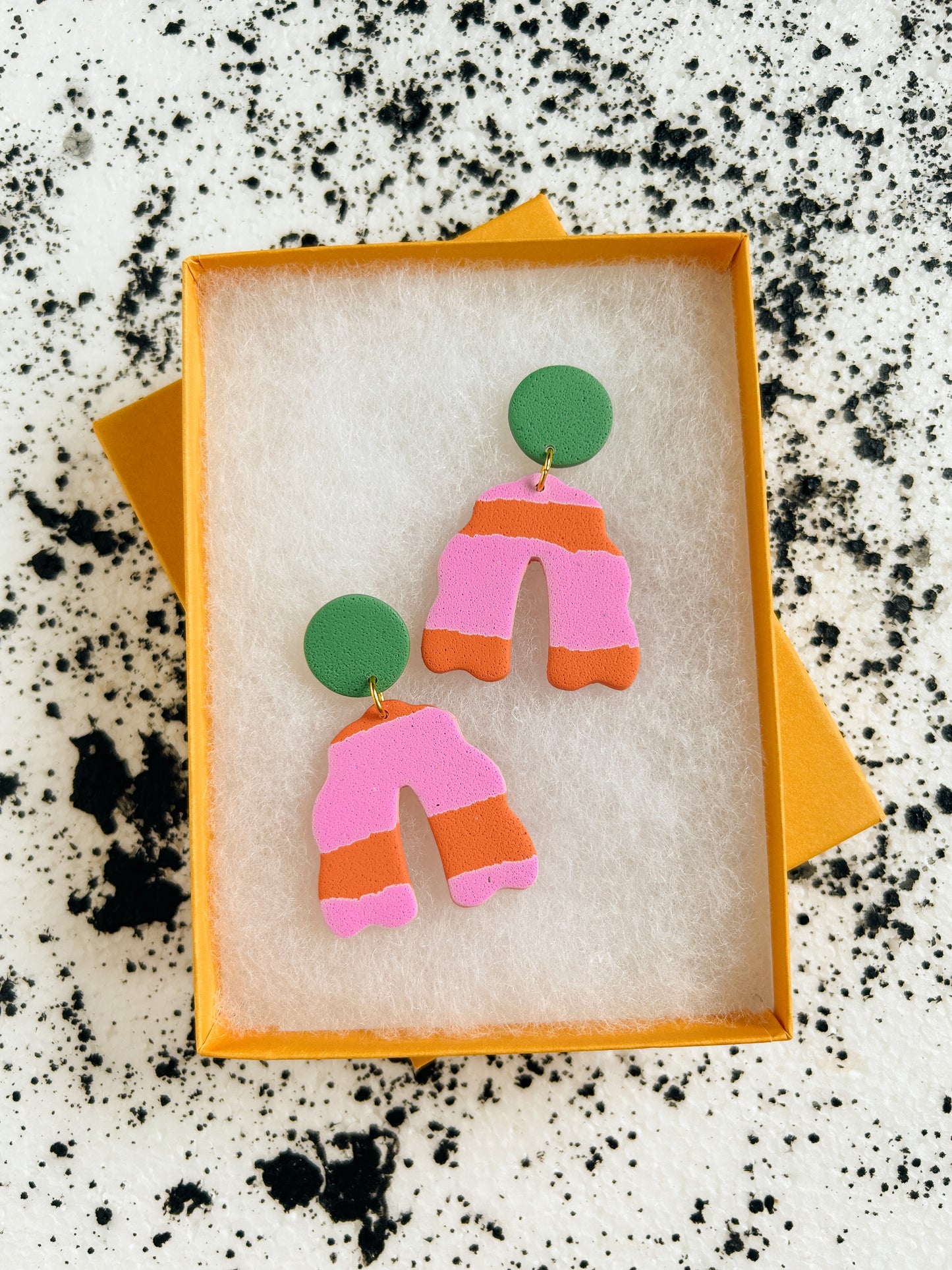 Kelli Arch Earrings