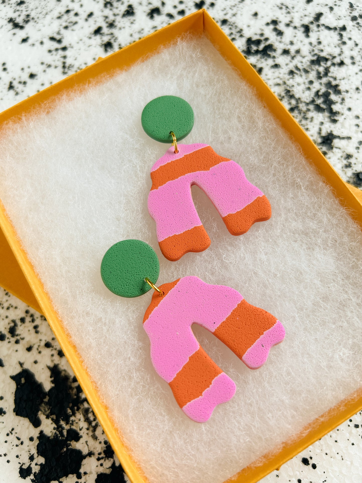 Kelli Arch Earrings