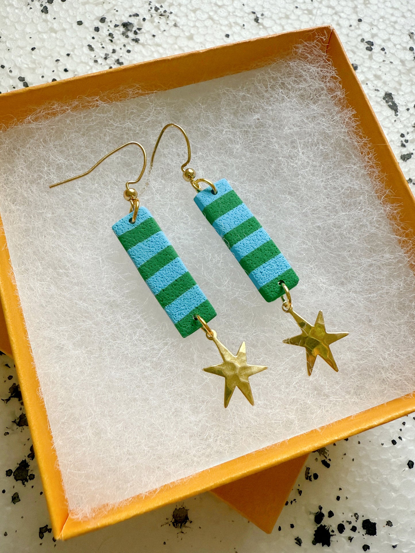 lola star earrings