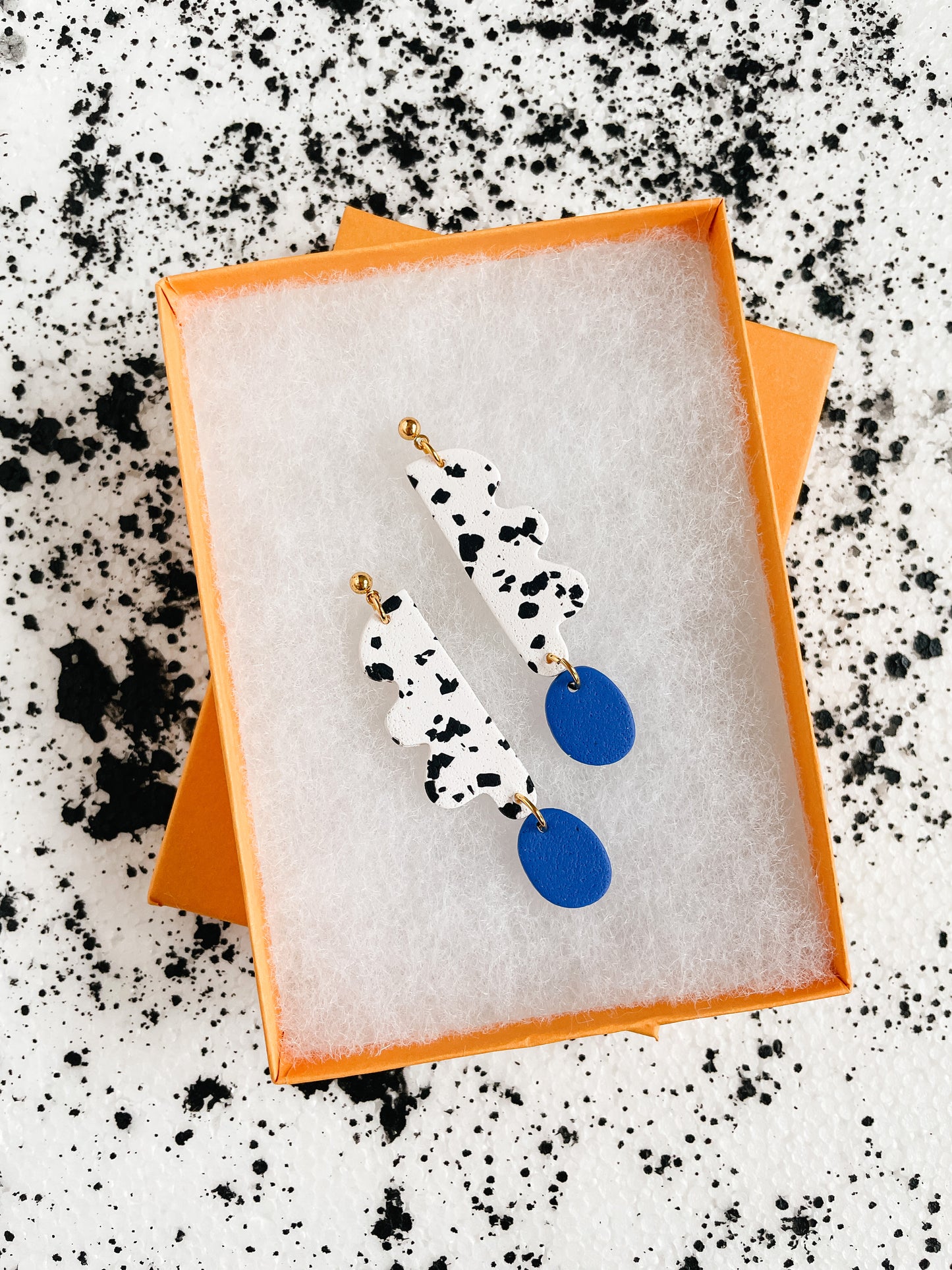 Speckled Wavy Days Earrings