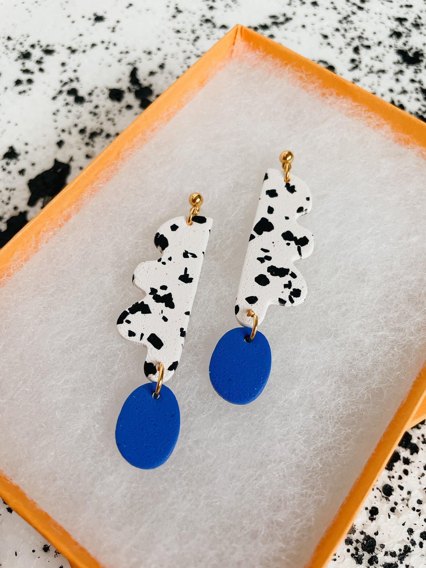 Speckled Wavy Days Earrings