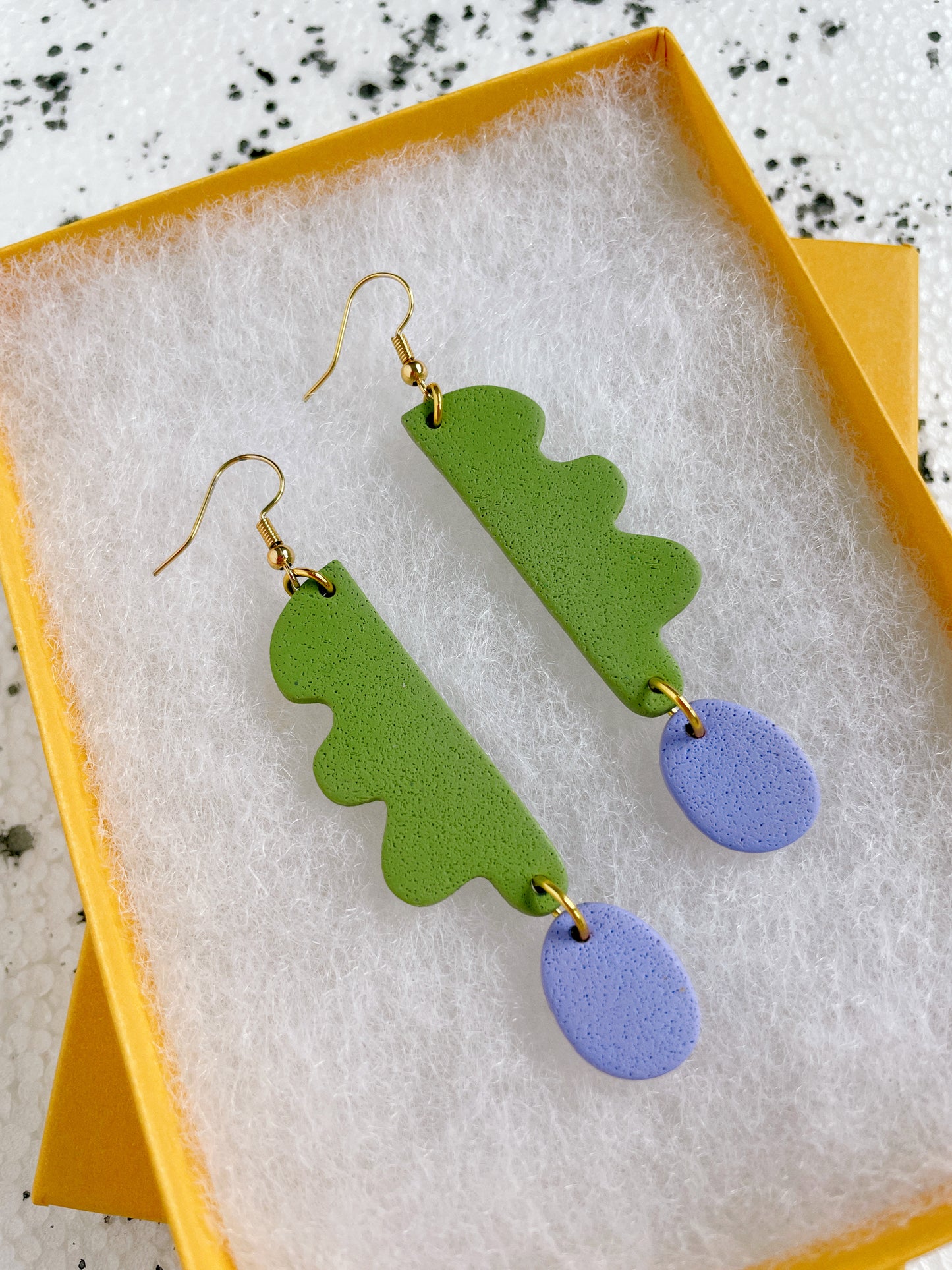 Sage Wavy Days Earrings
